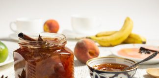 Густой конфитюр «Экзотика» из персиков с бананом