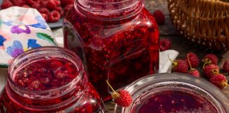 Яркое малиновое варенье с желатином