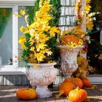 Осеннее декорирование вазонов для растений
