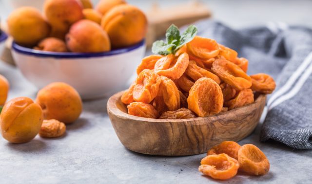 Три способа высушить курагу в домашних условиях