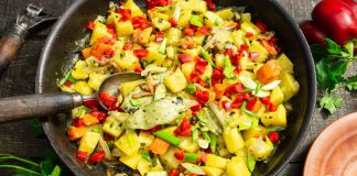 Картофель по-деревенски во французском стиле