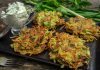 Картофельные драники с капустой и гречневыми хлопьями