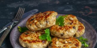 Котлеты из куриной грудки с баклажанами - Рецепты Котлеты из куриной грудки с баклажанами