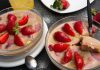 Желе с клубникой, бананом и медом