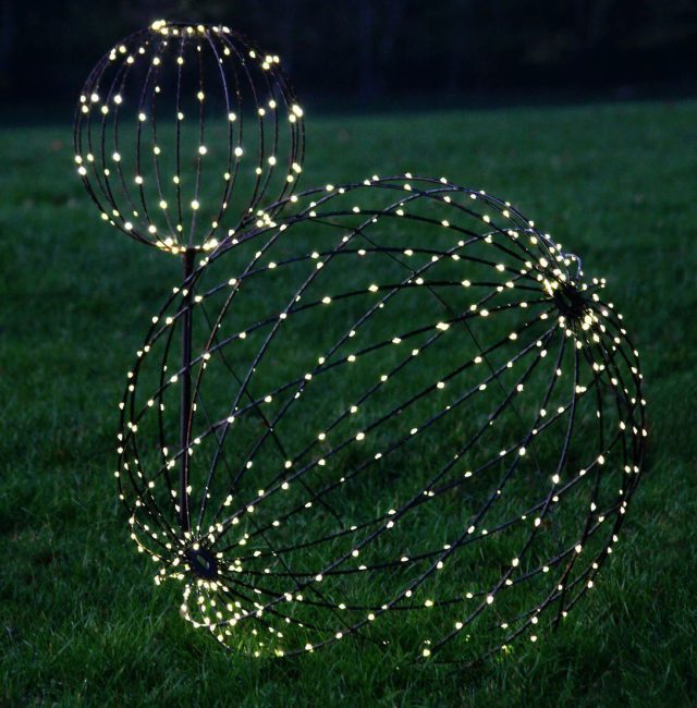 Сферы из гирлянд