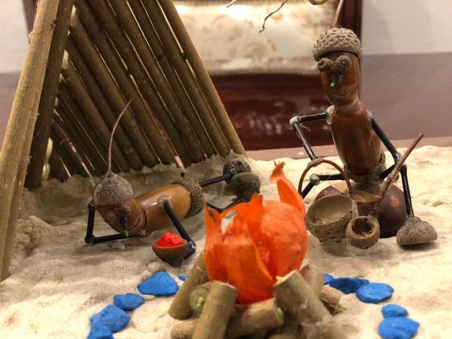 Кемпинг желудевых человечков