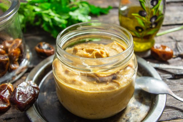 Домашняя горчица с финиками Домашняя горчица с финиками