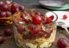 Салат с куриной грудкой и виноградом