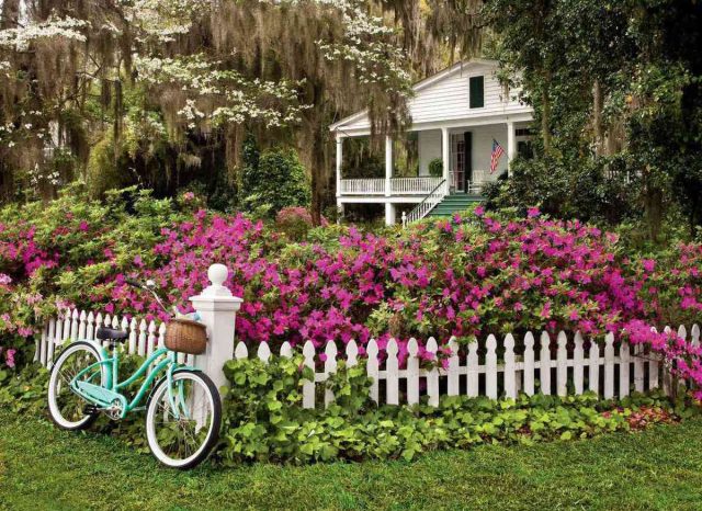 Композиции в розовых тонах вполне могут быть не только романтичными и нежными, но и вполне эффектными и контрастными