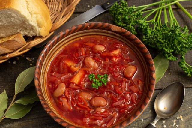 Постный борщ с фасолью и грибами Постный борщ с фасолью и грибами