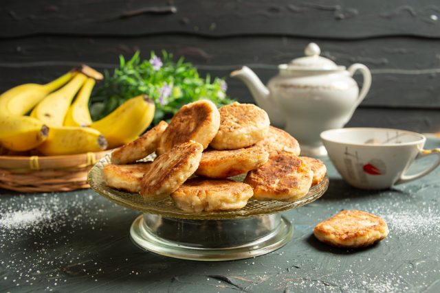Сырники с бананом и корицей без сахара Сырники с бананом и корицей без сахара