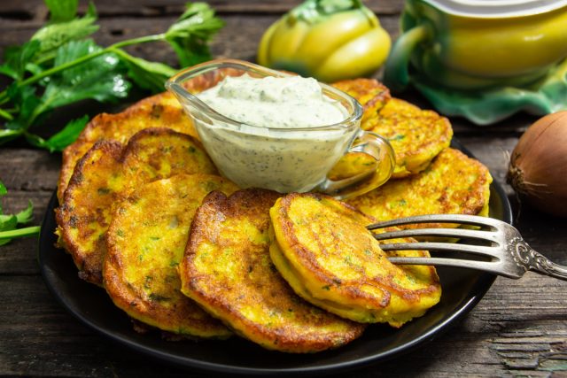 Оладьи из тыквы с манкой Оладьи из тыквы с манкой