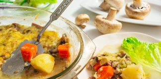Запеканка с индейкой и картофелем
