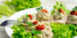 Легкая закуска из куриной грудки