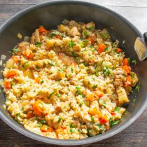 Грудинка с рисом и овощами готова. Грудинка с рисом и овощами готова.