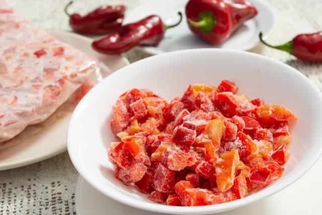 Как правильно заморозить болгарский перец на зиму