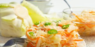 Ферментированная капуста с пастой из перца чили - Рецепты Ферментированная капуста с пастой из перца чили