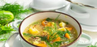 Грибной суп с киноа и шпинатом - Рецепты Грибной суп с киноа и шпинатом