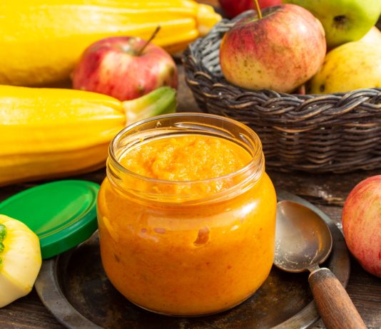 Кабачковая икра с яблоками