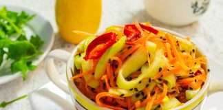 Салат из кабачков по-корейски