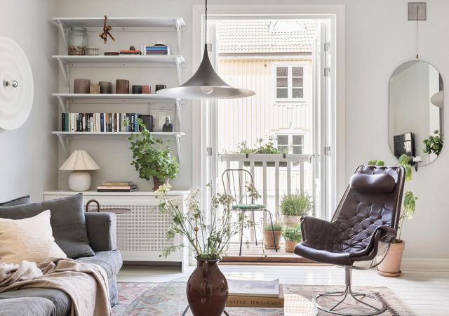 Скандинавский подход к комнатному садоводству предполагает медленный и вдумчивый процесс формирования фитокомпозиции.