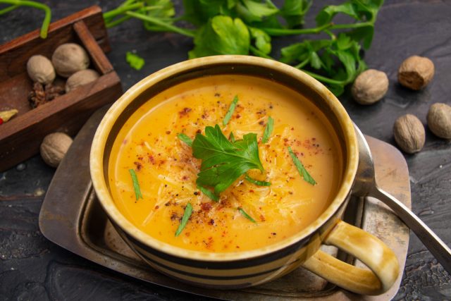 Сливочный суп из сладкого картофеля Сливочный суп из сладкого картофеля