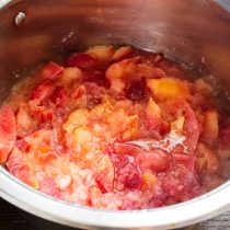 Развариваем 12-15 минут на среднем огне.