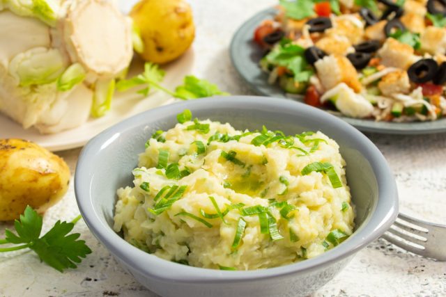 Пюре из картофеля и капусты Пюре из картофеля и капусты