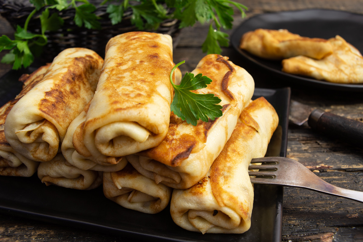 Блинчики с тушенкой